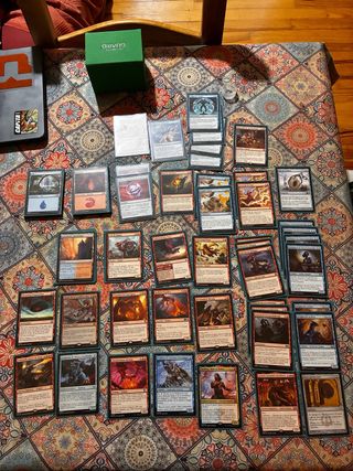 Mazo Dragones Azul Rojo con Fundas y Caja