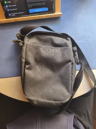 Riñonera Nike Negra