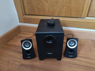 Altavoces Logitech Z313 Negro