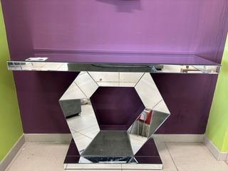 Consola de cristal estilo glam