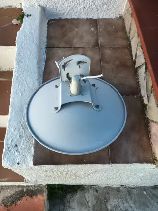 Antena WiFi Parabólica Blanca