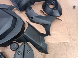 Plastico BMW C400GT C400X 18-24 moldura cubierta