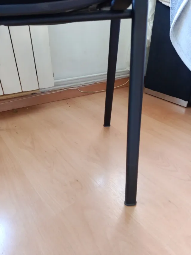 Silla de oficina negra