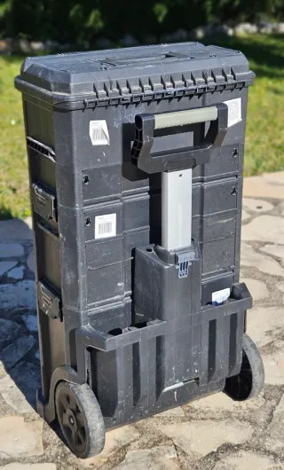 Caja de herramientas Stanley 3 en 1 con ruedas