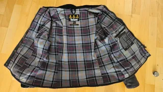 Chaqueta Barbour mujer negra. Talla 42