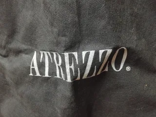 Bolsa/funda para guardar trajes