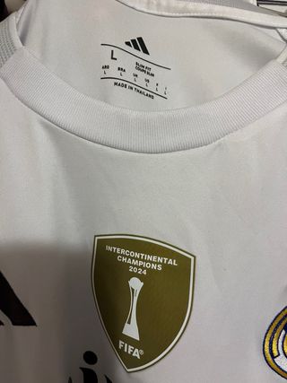 Maglia Vini Jr. autografata Valdebebas Real Madrid