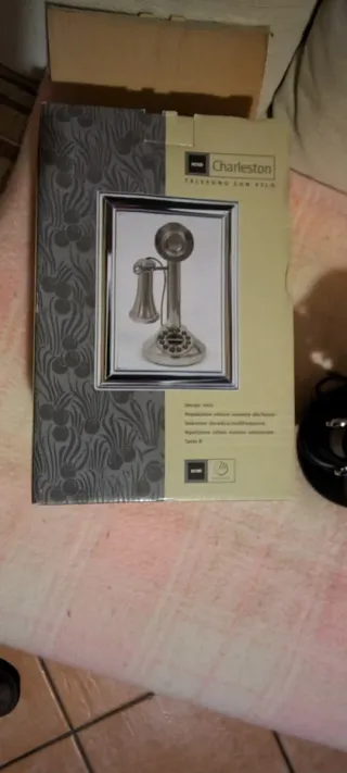 Telefono a candela nero