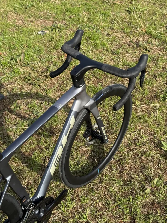 Bicicleta Carretera BH RS1 4.5 2026 DI2