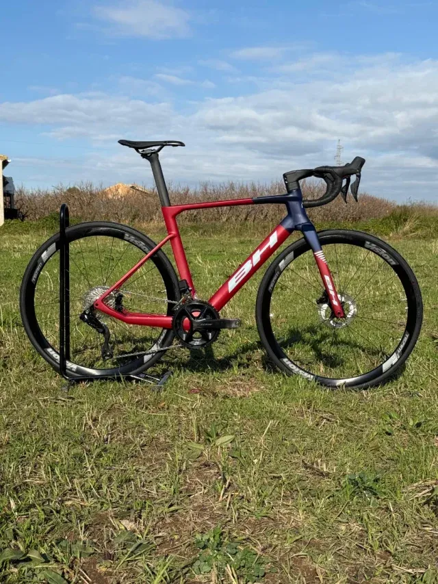 Bicicleta Carretera BH RS1 4.5 2026 DI2