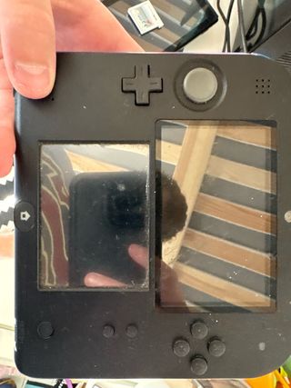 Nintendo 2DS Negra Desgastada