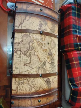 Baúl Vintage Madera y Metal