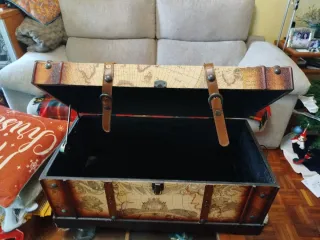 Baúl Vintage Madera y Metal