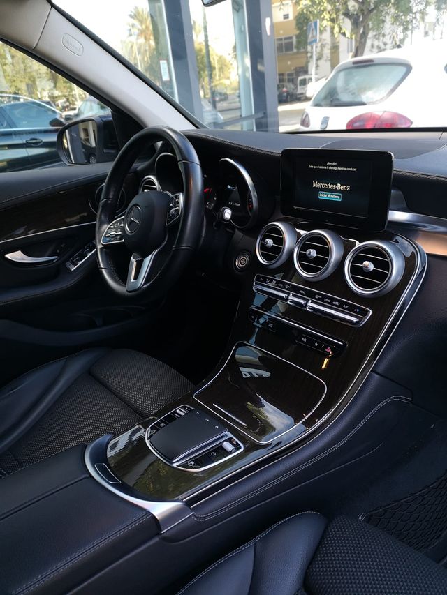 Mercedes-Benz GLC 200 d 4MATIC 2020
