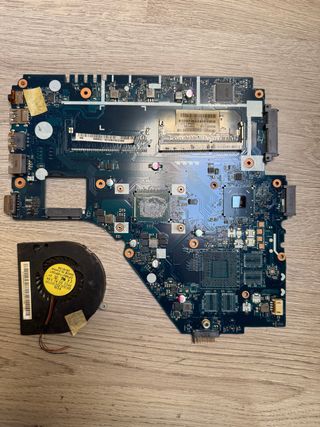 Scheda Madre Acer Aspire E1