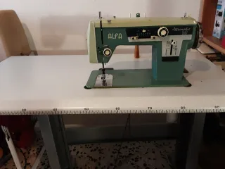 Máquina de coser Alfa 109 semi industrial