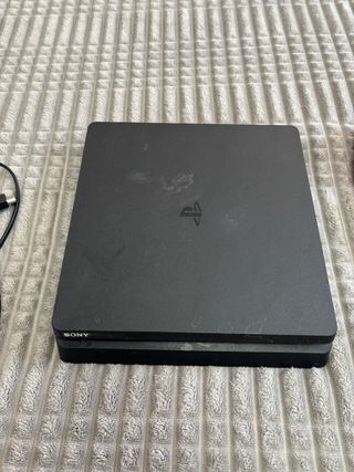 PS4 (PlayStation 4) Negra