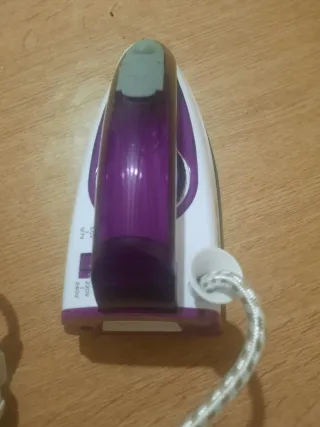 Ferro da stiro ROVUS