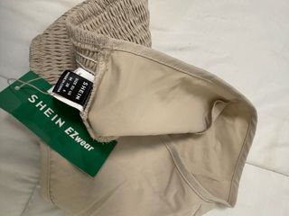 SHEIN EZwear Beige