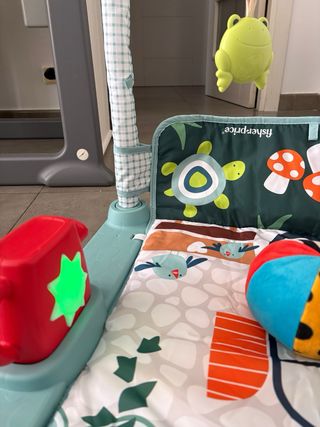 Parque infantil con música