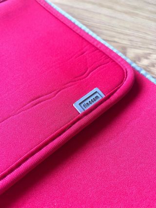 Funda portátil Finocam roja