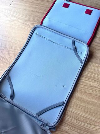 Funda portátil Finocam roja