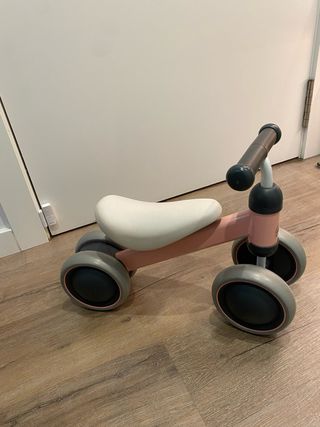 Sawyer - Bicicleta de equilibrio infantil rosa