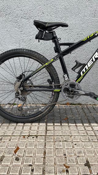 Bicicleta Merida TFS 100 (26”)