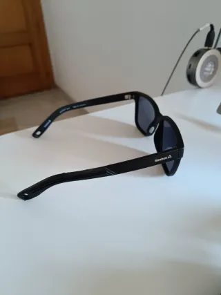 Gafas de sol polarizadas Reebok hombre negras
