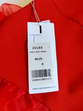 Conjunto Top Rojo y Falda Negra