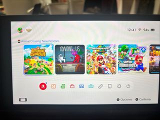 Nintendo Switch Negra y Naranja