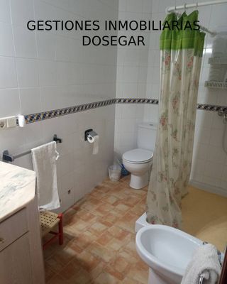 SE VENDE CASA ADOSADA EN PEDRO MUÑOZ