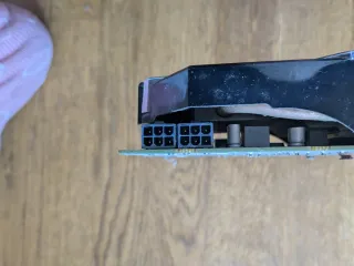 Tarjeta Gráfica Radeon HD 6950  1Gb