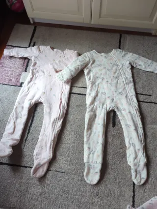 Pijamas de bebé (2 unidades)