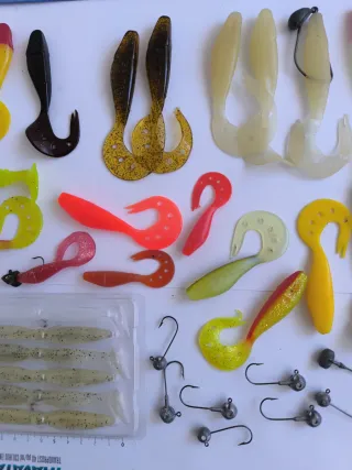 Señuelos vinilos pesca depredadores spinning