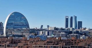 Restaurante en venta en Las Tablas en Madrid