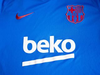ENTRENO F.C. BARCELONA 2019-20 CAMISETA FUTBOL L