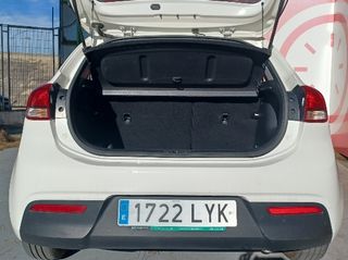 KIA Rio 2022 OFERTA POCOS KMS!!!!!!