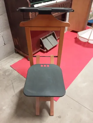 Grucce multifunzione in legno e plastica