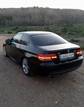 BMW 320I E92