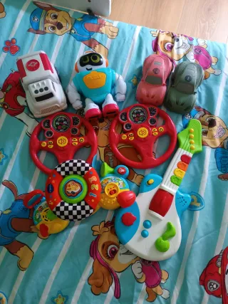 Lote Juguetes Varios: Coche, Robot, Guitarra