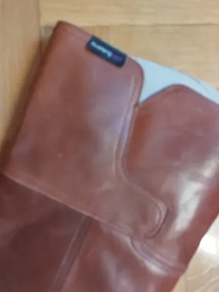 Botas altas de piel Mustang sin estrenar