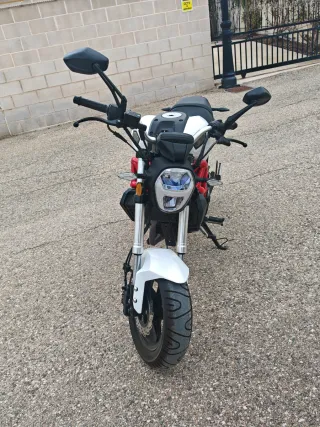 Mitt 125 PK 12/2021 con solo 5000km.