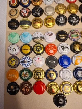 97 Chapas Placas Cava Colección