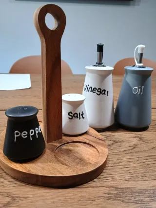 Set Menage Villa d'Este Sale & Pepe Olio Aceto