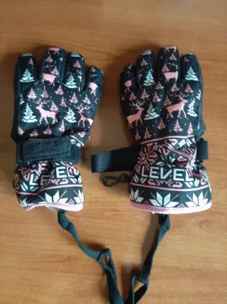 Guantes de esquí para niña. Talla 5-6 años.