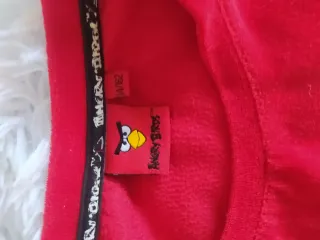Pijama Juvenil Angry Birds Rojo y Negro, aterciope