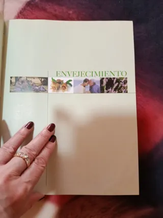 Cuidados naturales para la edad de oro (Spanish...