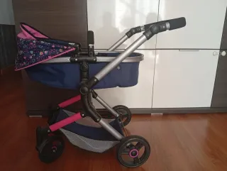 Carrito de muñecas con capazo y cesta