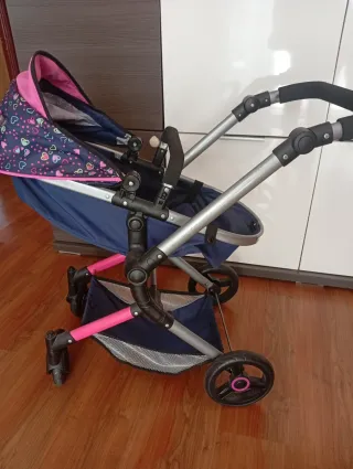 Carrito de muñecas con capazo y cesta